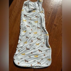 Kyte BABY White Bamboo Blend Sleep Sack Dog Design Size M 1.0tog